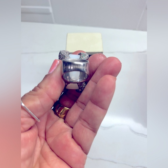 DANIEL Swarovski Vintage White Crystal Ring - Picture 2 of 5